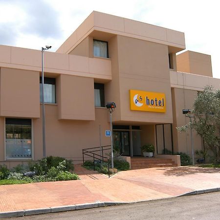 Hotel As Porta Catalana à La Jonquière Extérieur photo